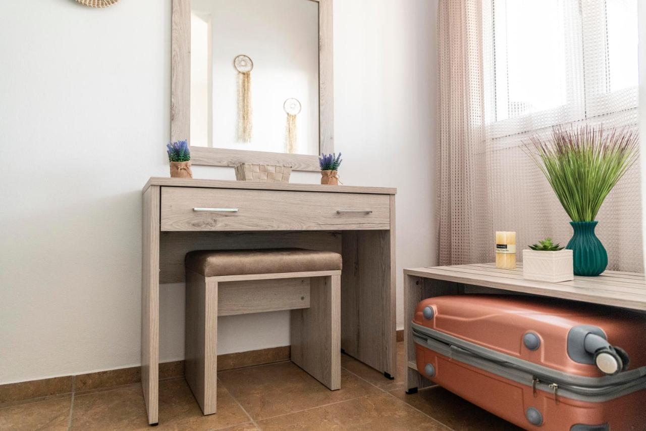 מטלה Georgia Apartment מראה חיצוני תמונה